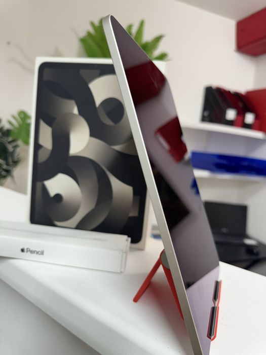 iPad Air 5th , WI-FI  / Garantie