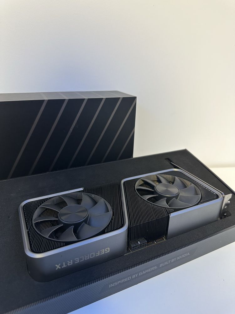 NVIDIA RTX 3070 Founders Edition – Почти нова, отлично състояние