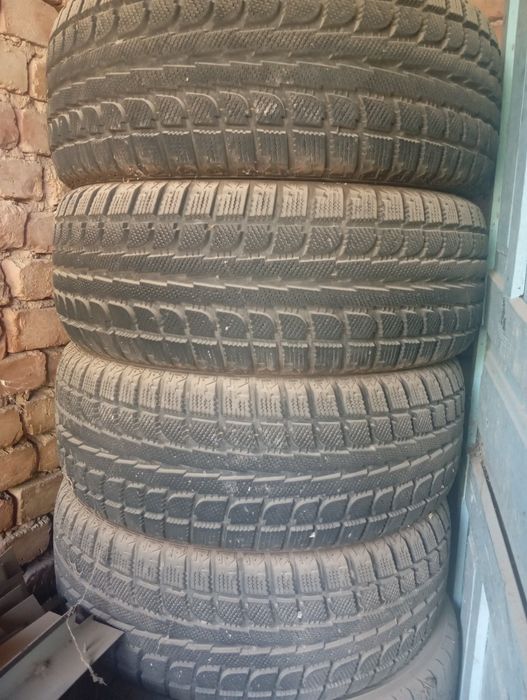 Б а л о н   R.17