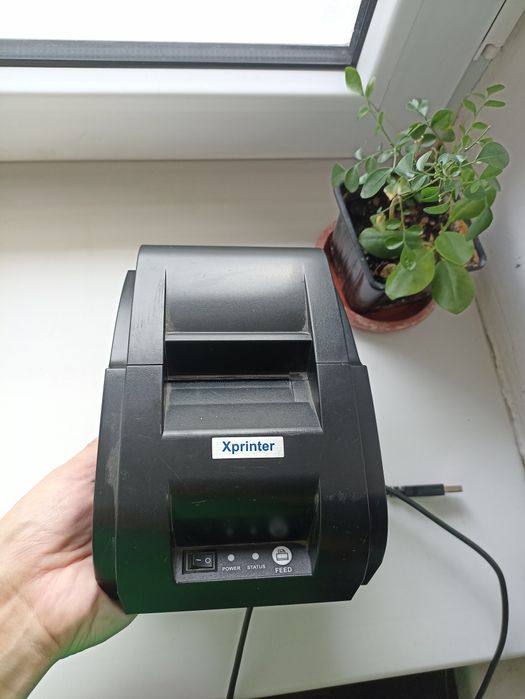 Продается чековый принтер Xprinter.
