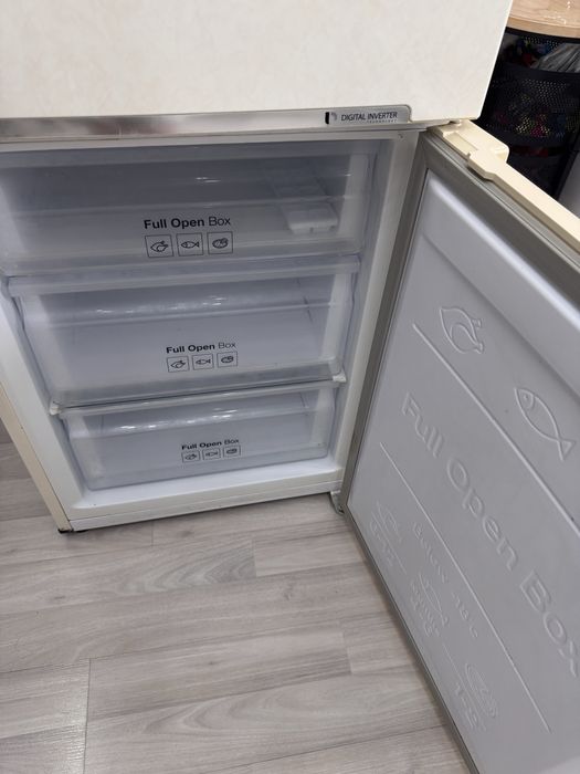 Продается Холодильник