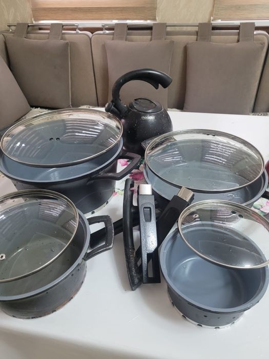 Продам 3 казана (1,2 и 5л) и сковороду