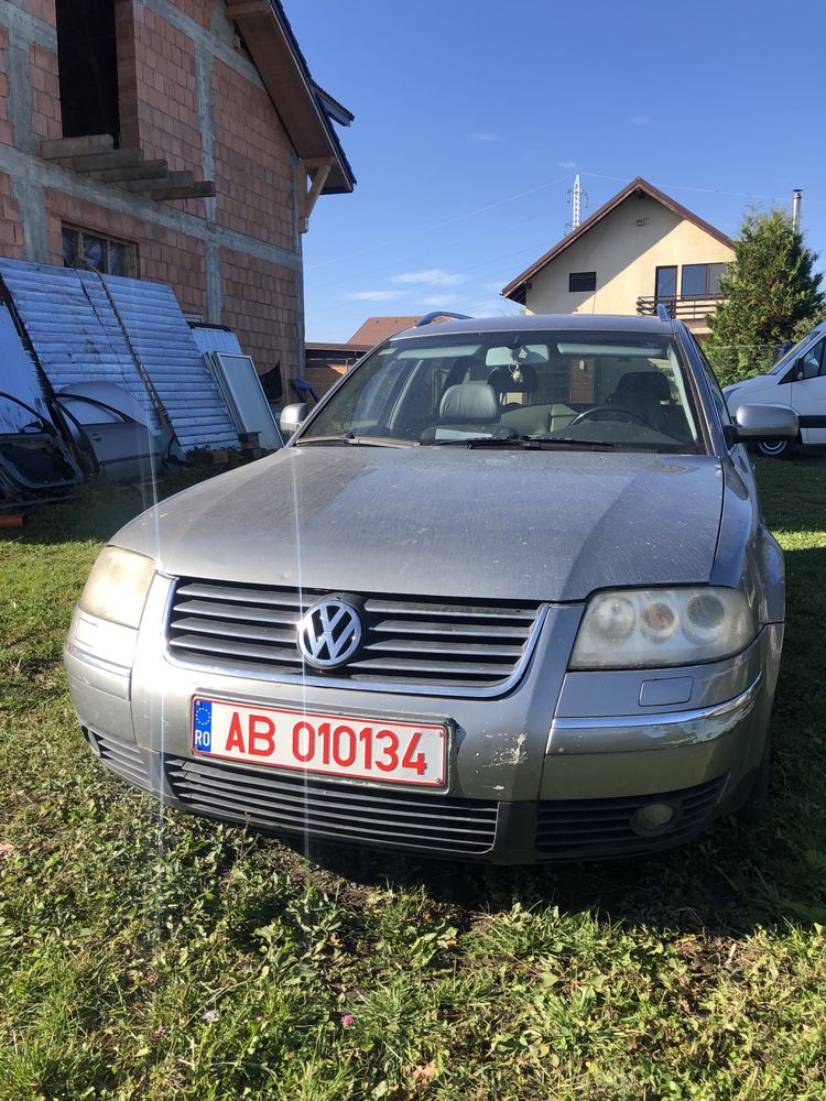 Vand piese vw passat b5,5 1,9 tdi 131 cai 2003