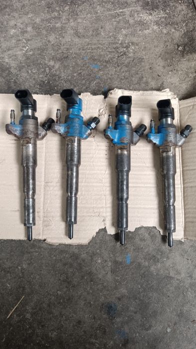 Injectoare 2.3 Renault Master
