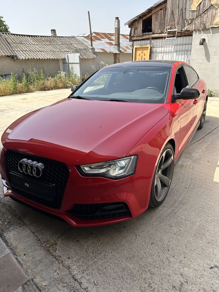 Dezmembrez Audi A5 2.0 TDI 190cp  an2016