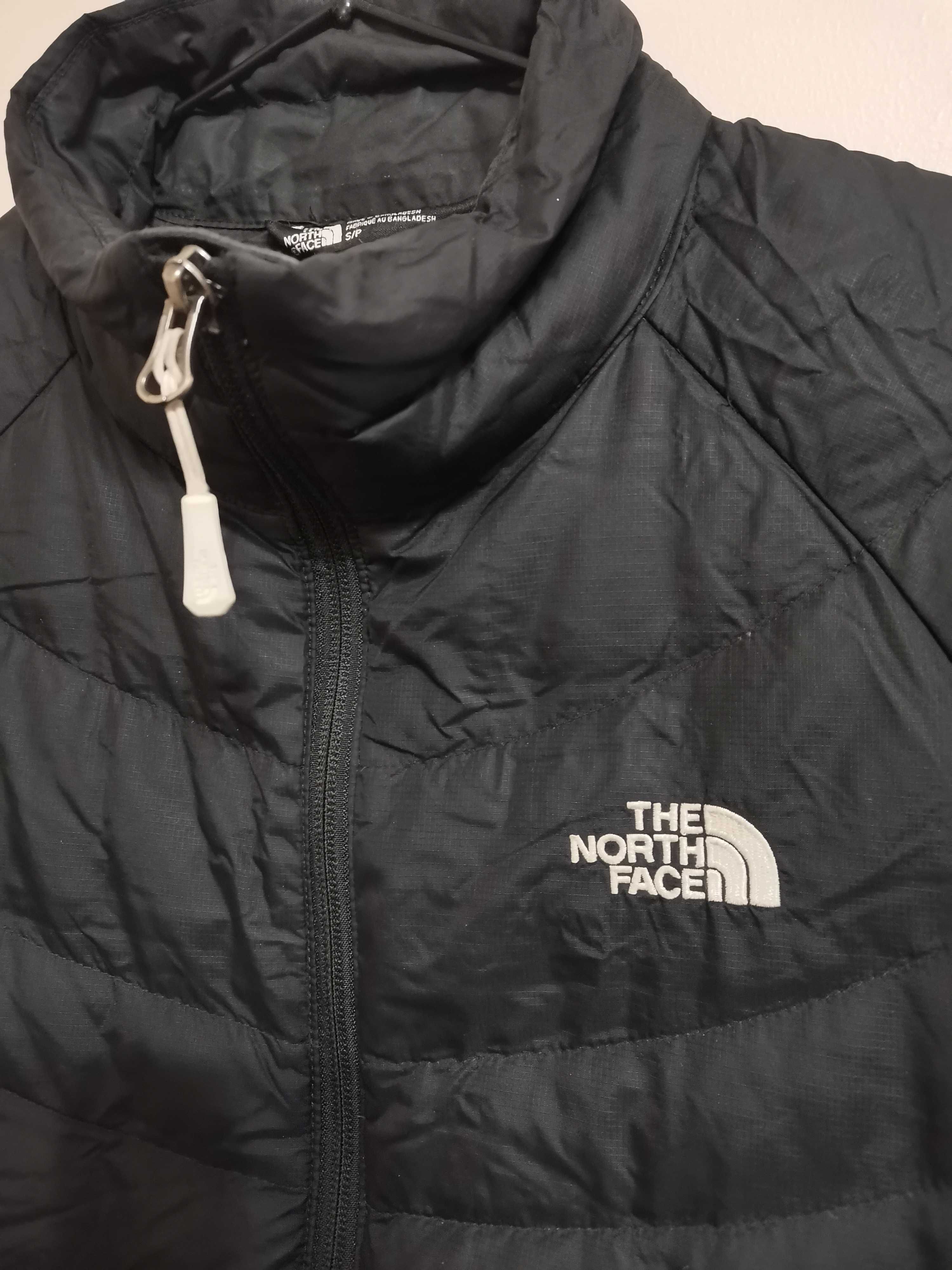 2 броя THE NORTH FACE 700 Down Puffer Jacket.