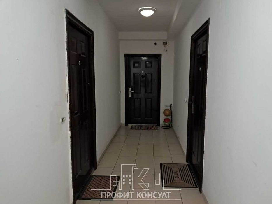 Продава се Едностаен апартамент в Велико Търново, Център - 45 кв.м за 2078 €/кв.м - Снимка #12