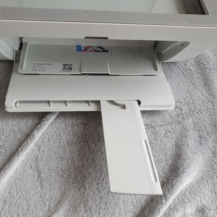 Принтерът HP Deskjet 2700e