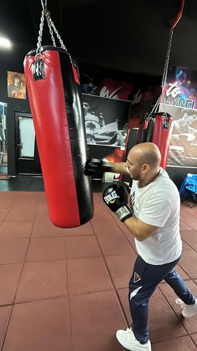 Antrenor personal de box!