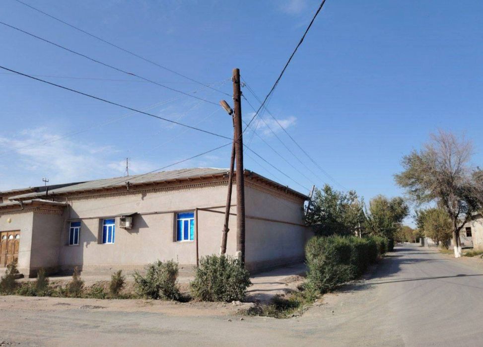 Богот 105да 600 кв.м ховли-жой хамма жихозлари билан сотилади