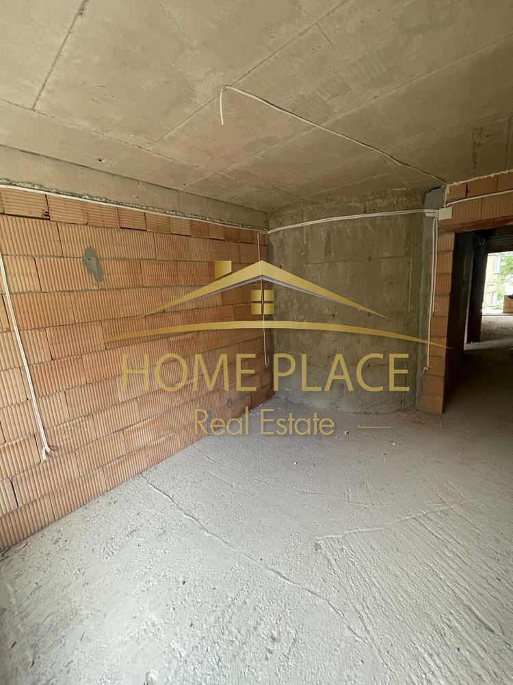 Продава се Тристаен апартамент в Варна, Левски - 99 кв.м за 1697 €/кв.м - Снимка #3