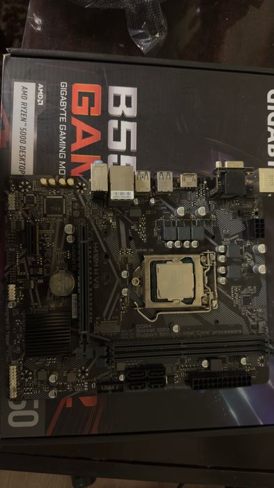 Vand placa de baza h410m h v3 + i5 10400f + 16 gb ram 2666mhz kingston