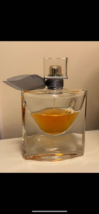 Продавам парфюм Lancome La vie est belle
