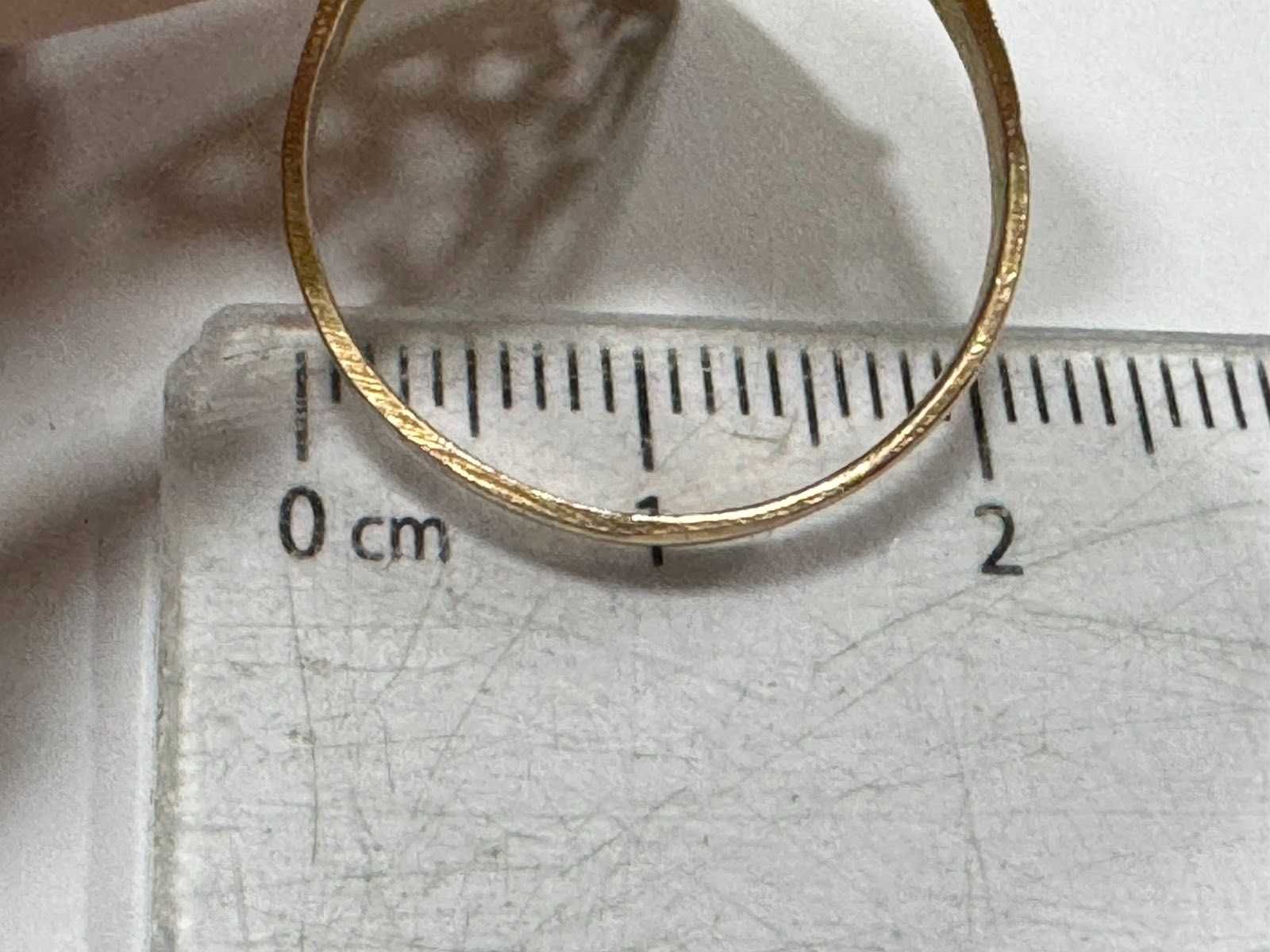 Златен пръстен 14 карата/4.04 грама