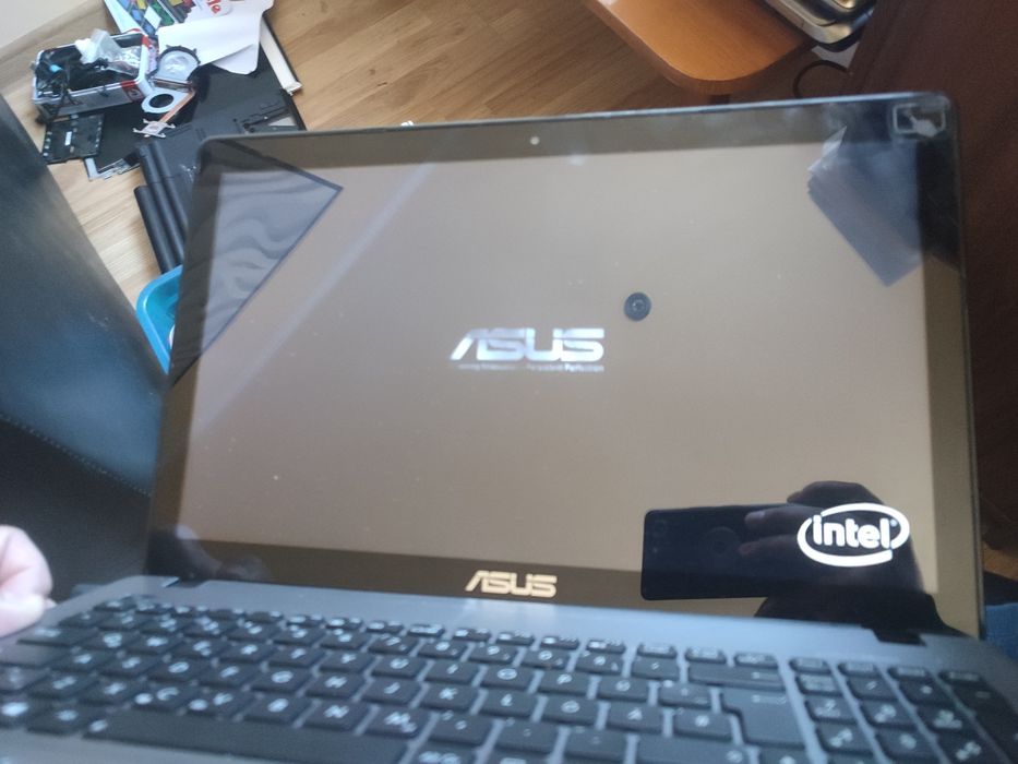Amsamblu Display Cu Touchscreen Asus F550c R510c