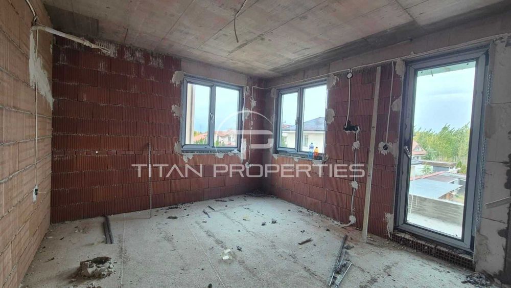 Тристаен апартамент в Беломорски