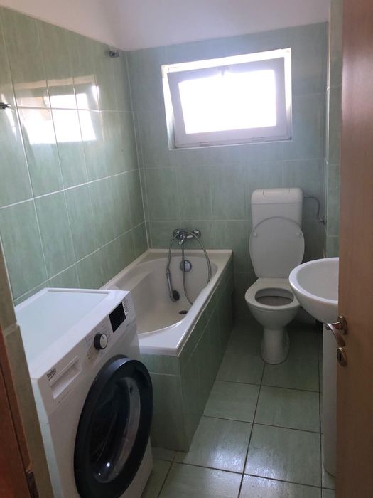Închiriez apartament 2 camere zona Ștrand