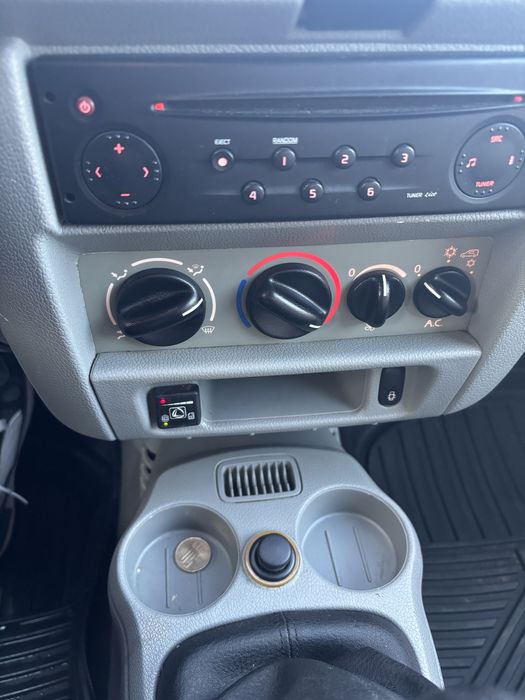 Renault Kangoo,GPL,1,6,16 valve,2005 EURO 4