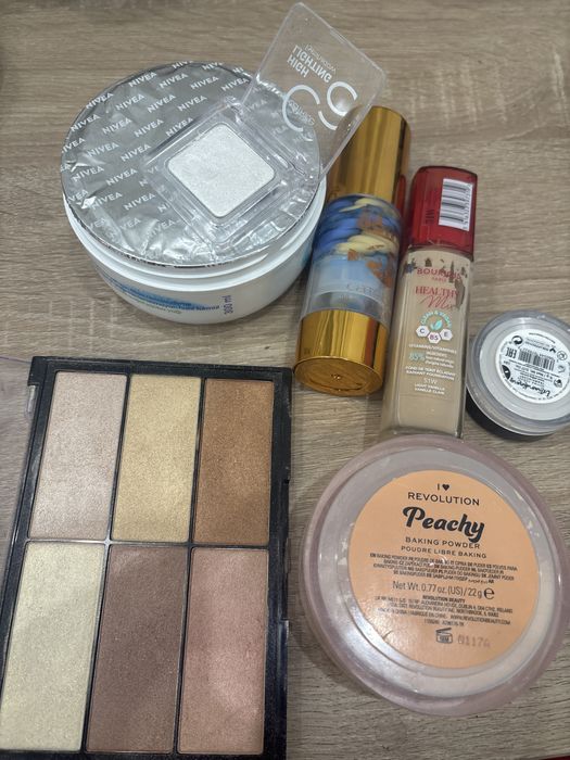Лот гримове - nyx , bellebox, revolution