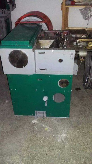 Linie de productie cuie