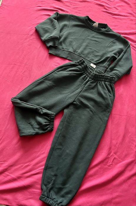 Trening zara 122  cm