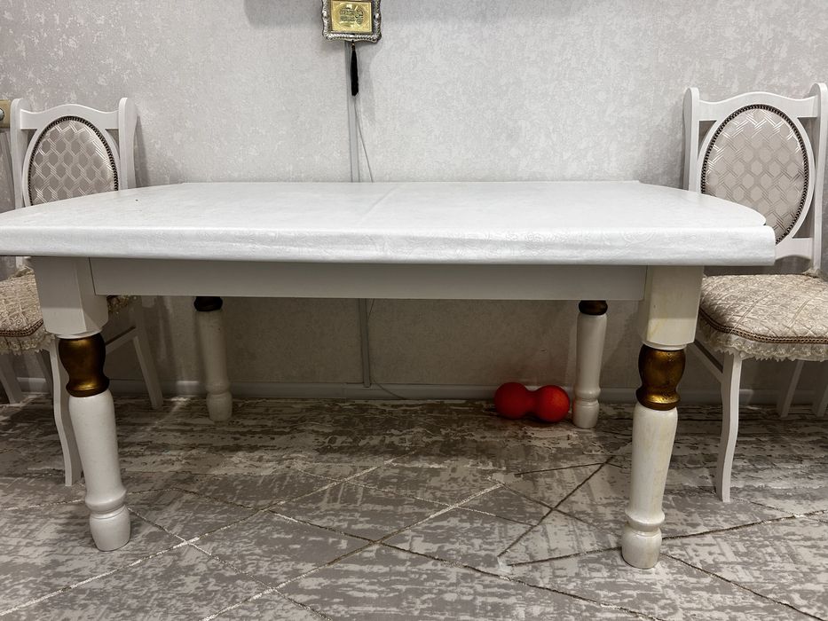 Продам стол для гостиной за 85 тыс тенге