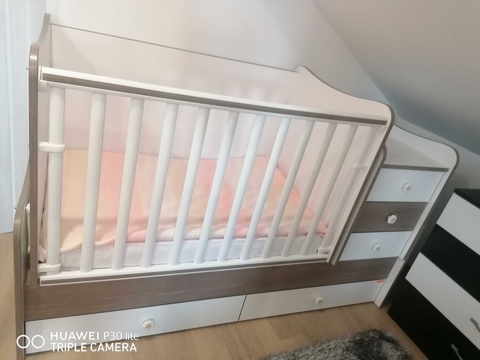 Трансформиращо легло+2броя матраци