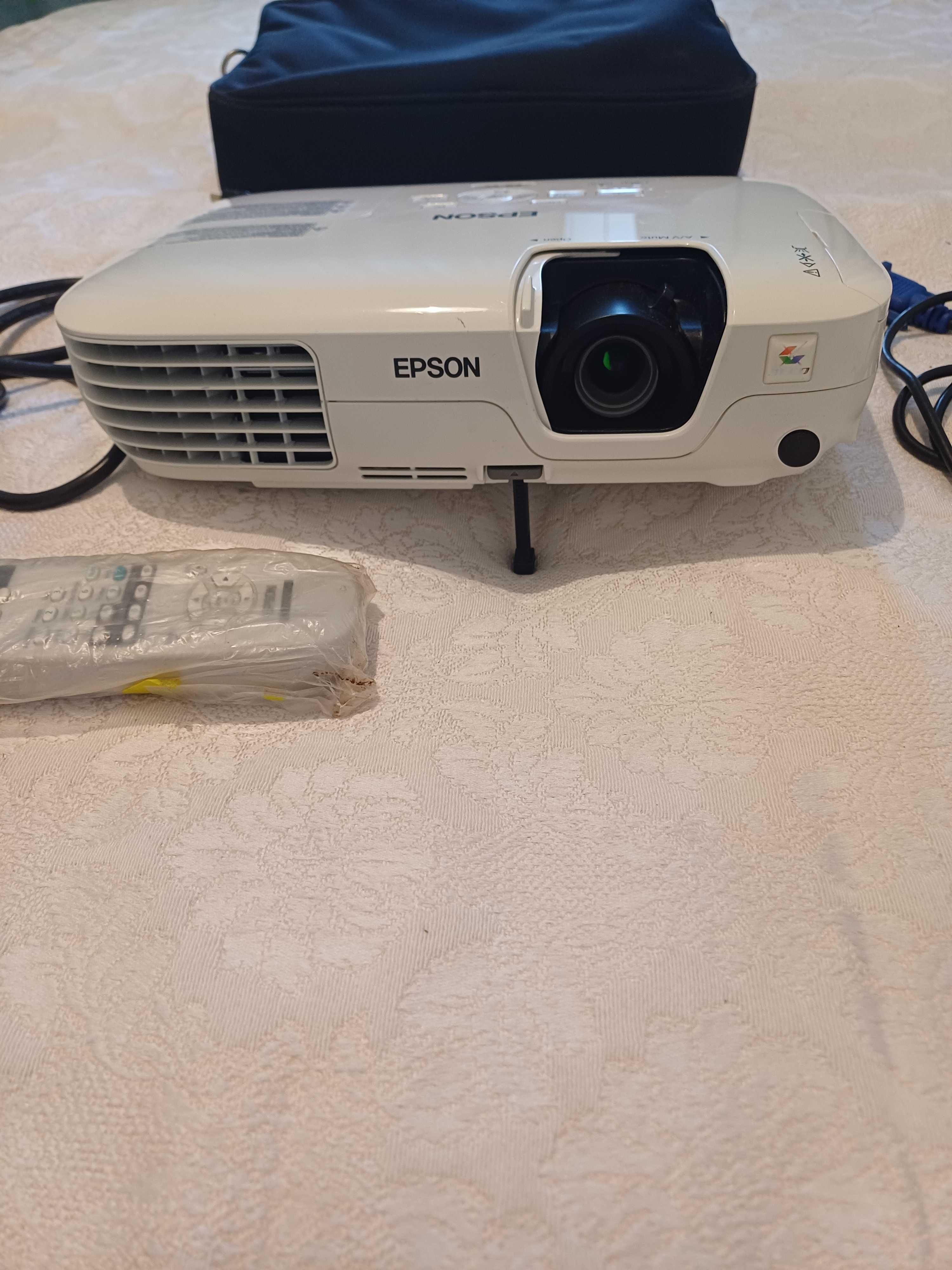 Видеопроектор EPSON EB-S7