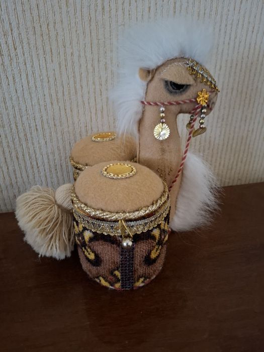Шкатулка верблюд