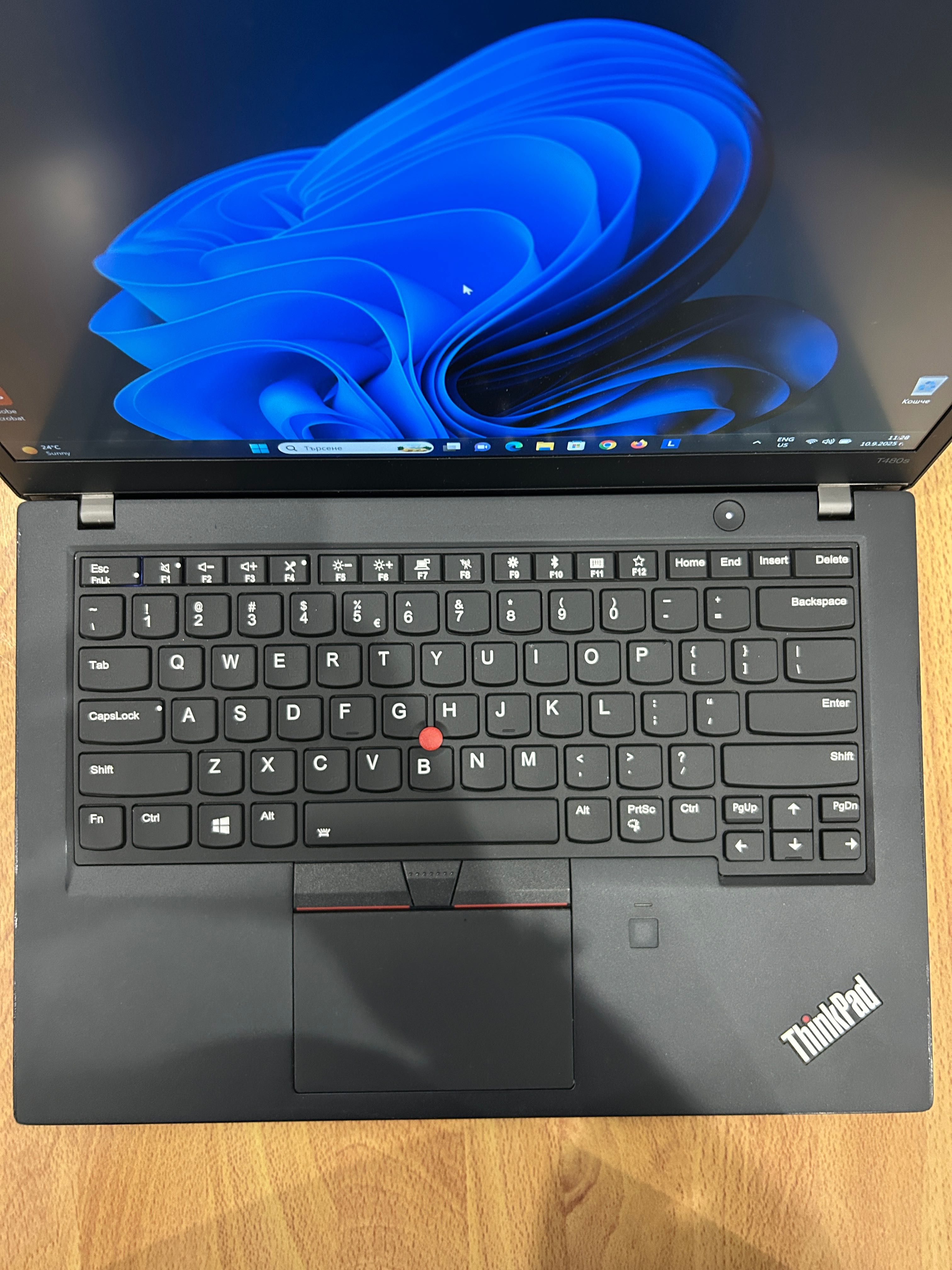 Лаптоп Lenovo T480s i7/24GB RAM/256GB с 3 месеца гаранция!