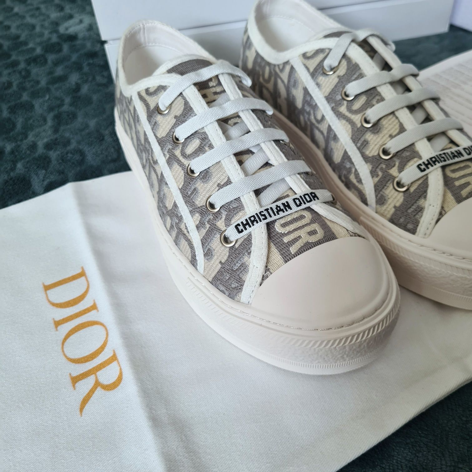 Tenesi Dior WALK'N'DIOR  - embroiderred/premium/full pack