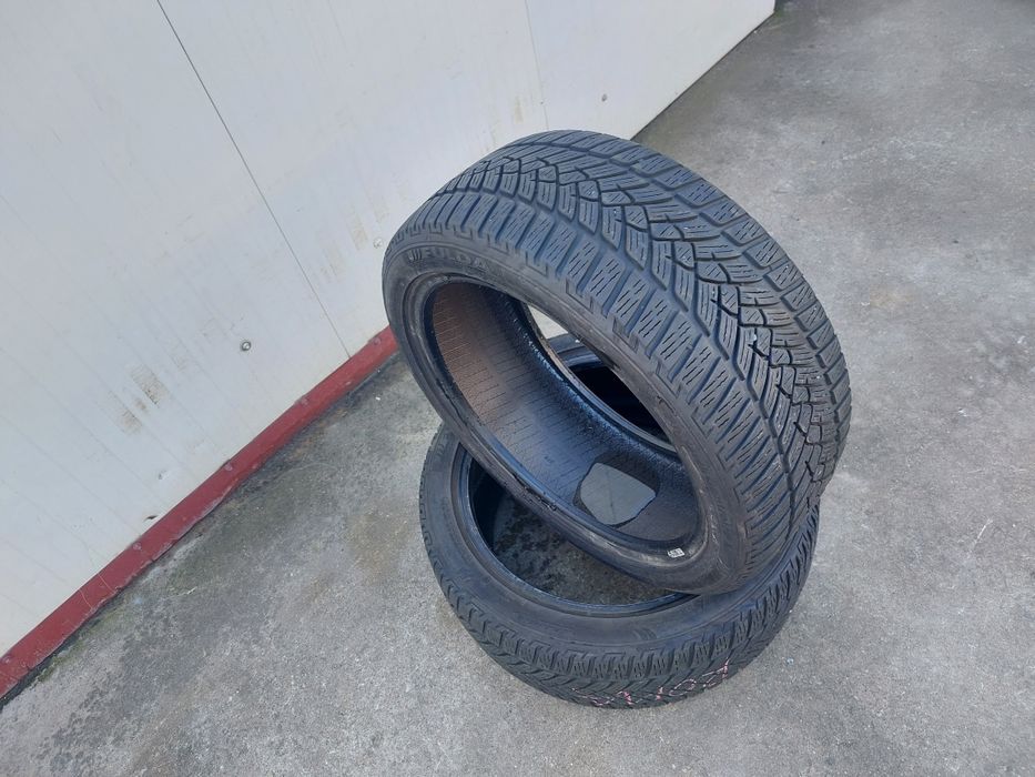 150 lei bucata! Doua anvelope M+S/IARNA 215 45 17 Fulda