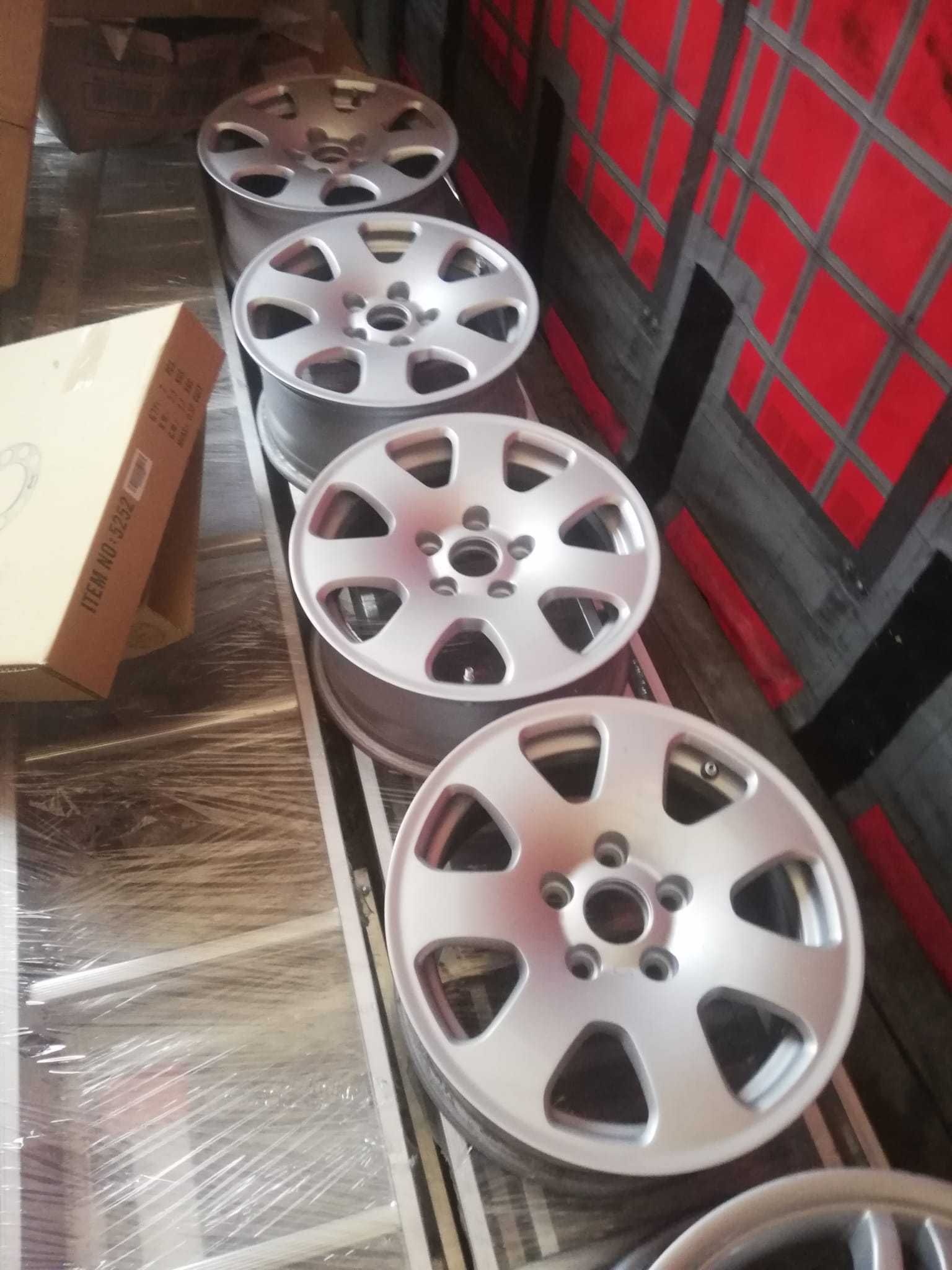 Set 4 jante Audi OEM pe 15 inch ca noi (Originale) impecabile