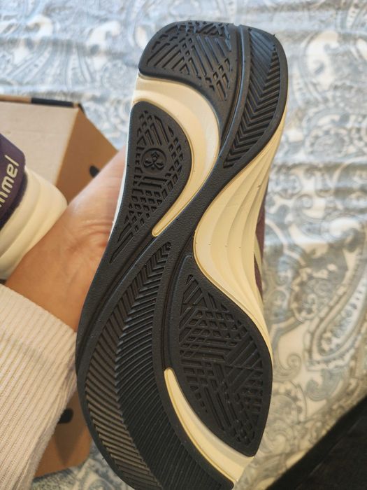 Adidași hummel fete/femei