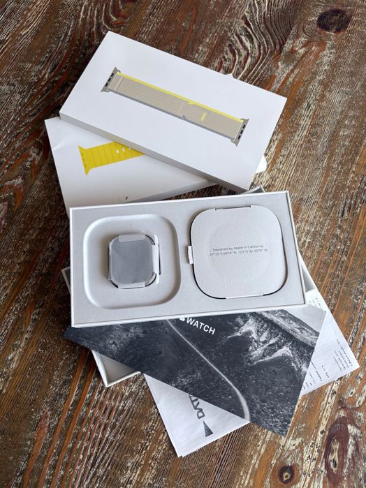 Оригинален Apple Watch Ultra перфектен с документи за покупката
