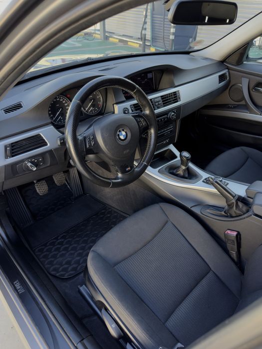 Bmw E90 320i 2009 EURO 5 170cai Bi-xenon Navi Mare