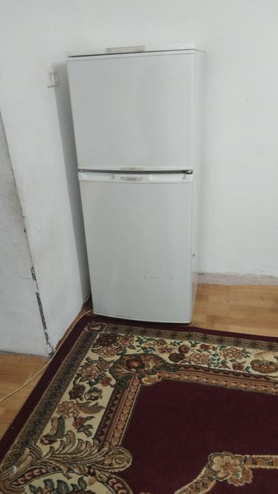 Холодильник сатылады