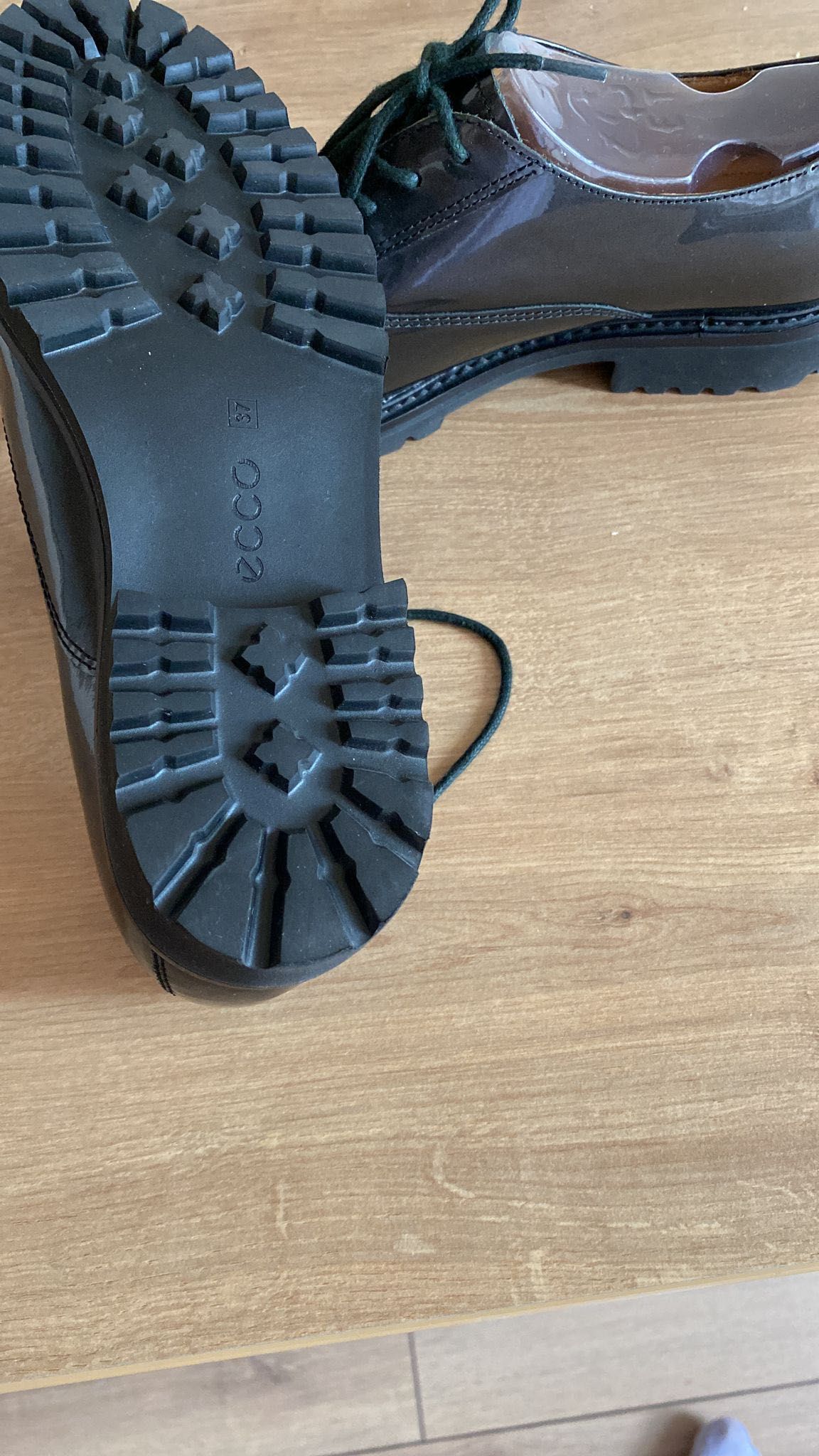 Pantofi ECCO noi 37