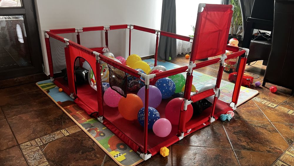 Scaun de masa Chicco,Cadita masa infasat Chicco,Tarc joaca