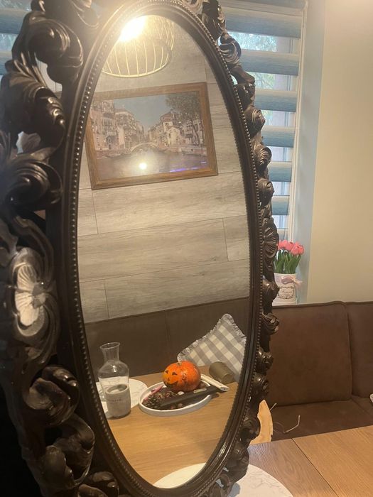 Огледало от миналия век