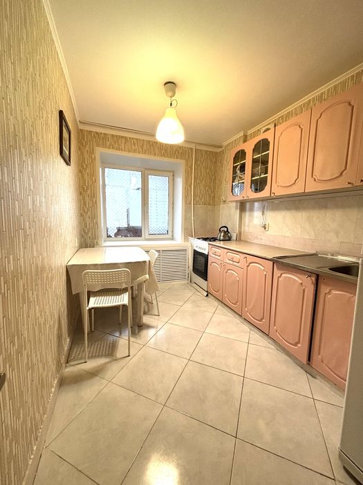 2х ком квартира район Зигзаг