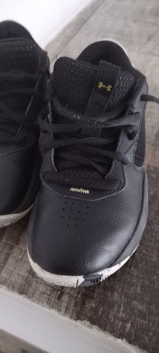 Adidași, Under Armour, marimea, 32, copii,