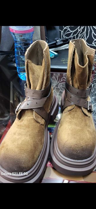 Нови боти велур на много добра цена