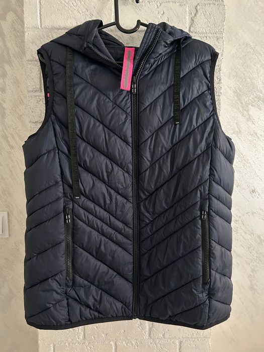 Нов дамски елек Cecil размер С