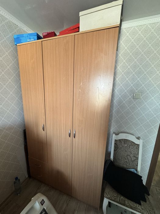 Продам Шкаф спальный!!!