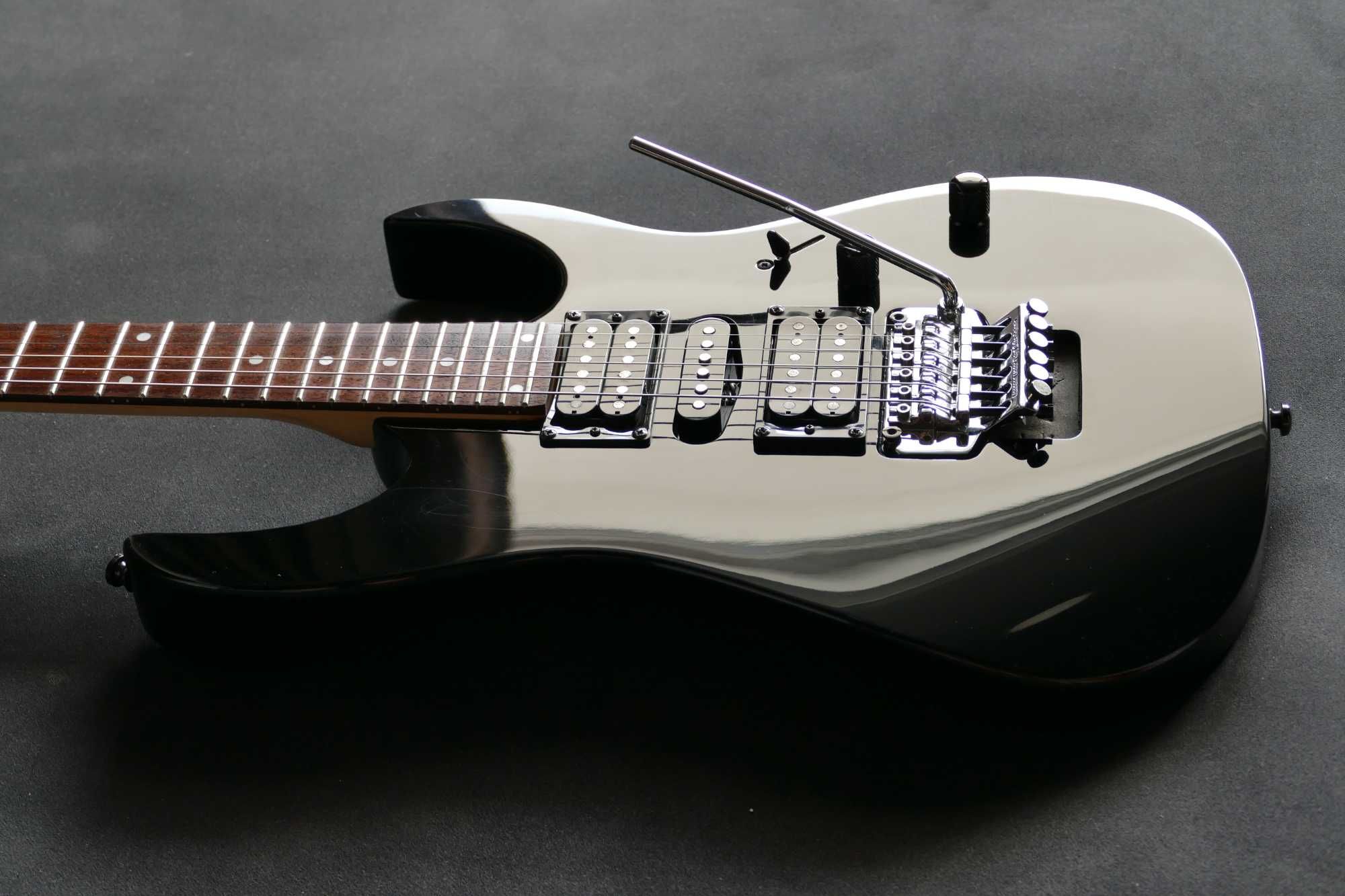 Chitara electrica IBANEZ RG270R Black Made in Korea - Garanție