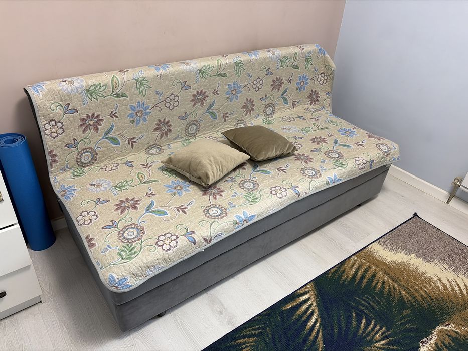 Продам диван б.у недорого