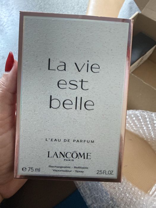 Нов парфюм La vie est belle