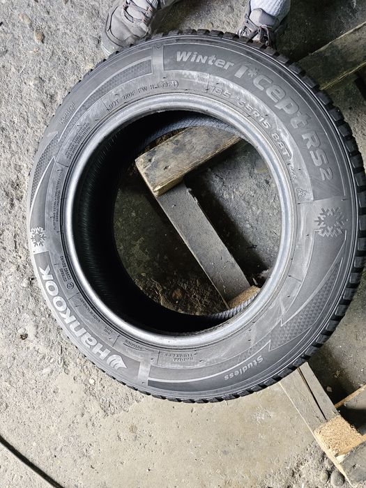 2 anvelope iarna 185 65 15 Hankook 2021
