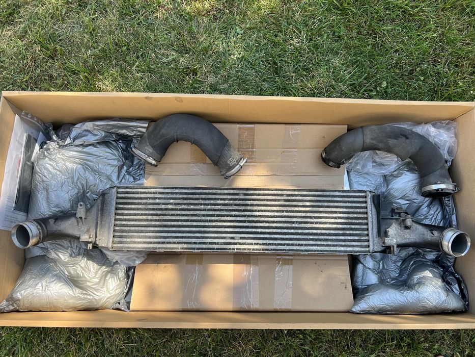 Интеркулер Audi A6 C7 3.0 BITDI